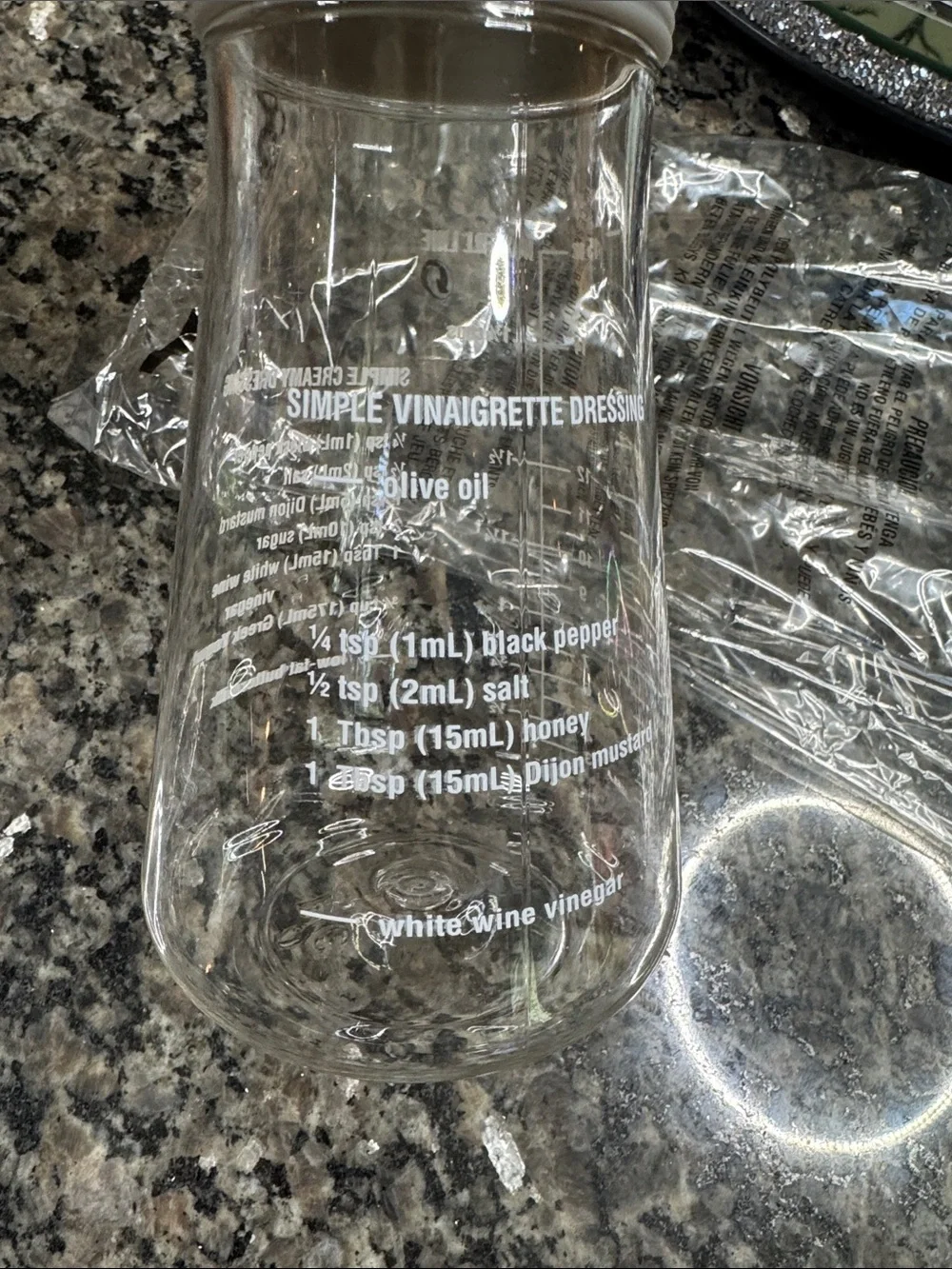 Pampered Chef measure mix and pour NEW
